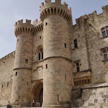 Anna's House In The Old Town Hébergement de vacances Rhodes City