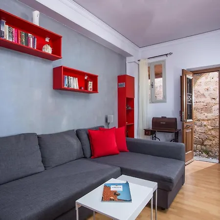 Anna's House In The Old Town