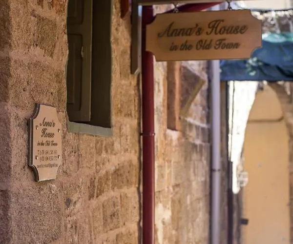 Feriehus Anna's House In The Old Town